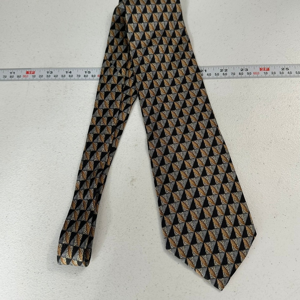 Daniel Craig Mens Italian Silk Tie Necktie Black Gold Grey Geometric Harlequin